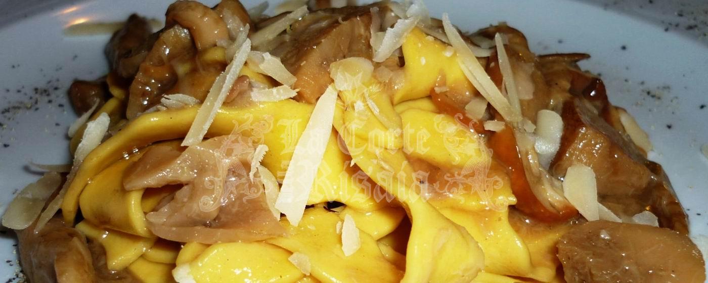 Pappardelle — ai porcini